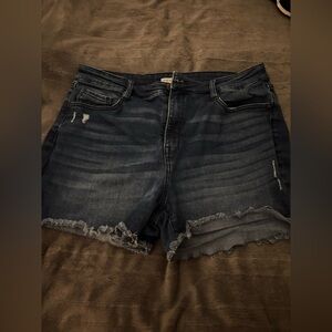 Nine West dark wash denim shorts. Size 14